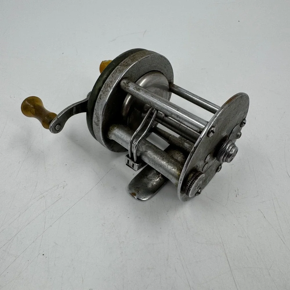Vintage Shakespeare Marhoff 1964 Model GE‎ Fishing Reel Nickel Silver